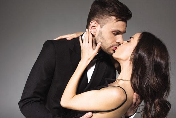 ВАЖНА ЈЕ МАШТОВИТОСТ: Пољубац као лек